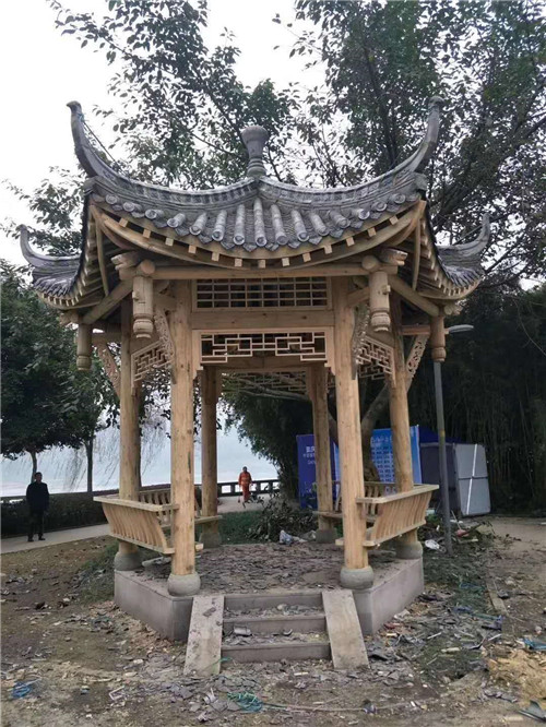 四（sì）川防腐木亭子